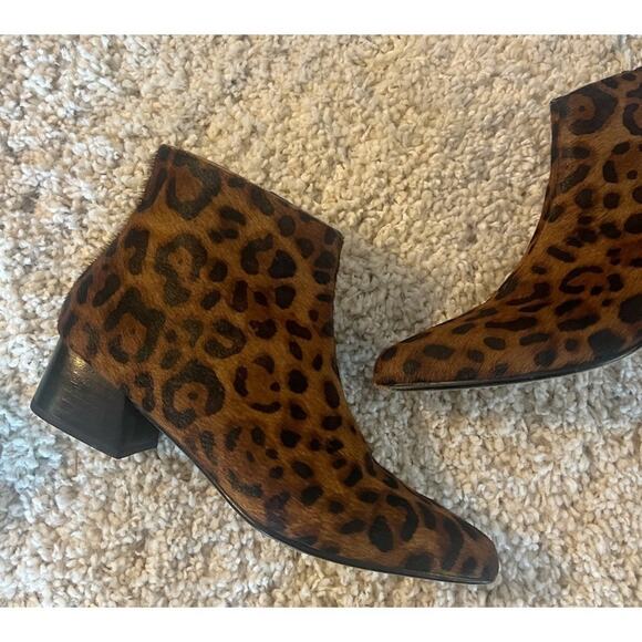 Huma Blanco Leopard Print Calf Hair Ankle Booties Size 37 - Picture 2 of 10